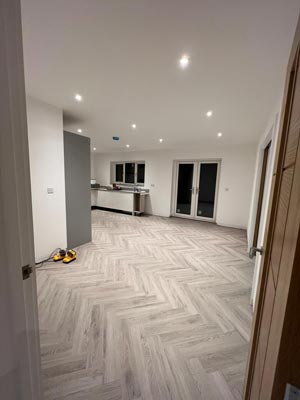 STUNNING HERRINGBONE